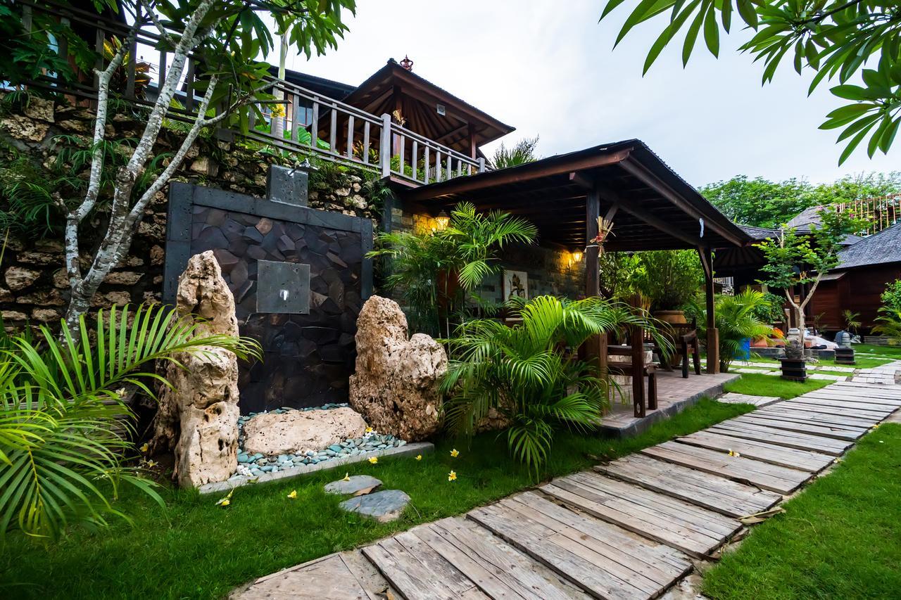 Jenggala Hill Hotel Nusa Lembongan  Exterior photo